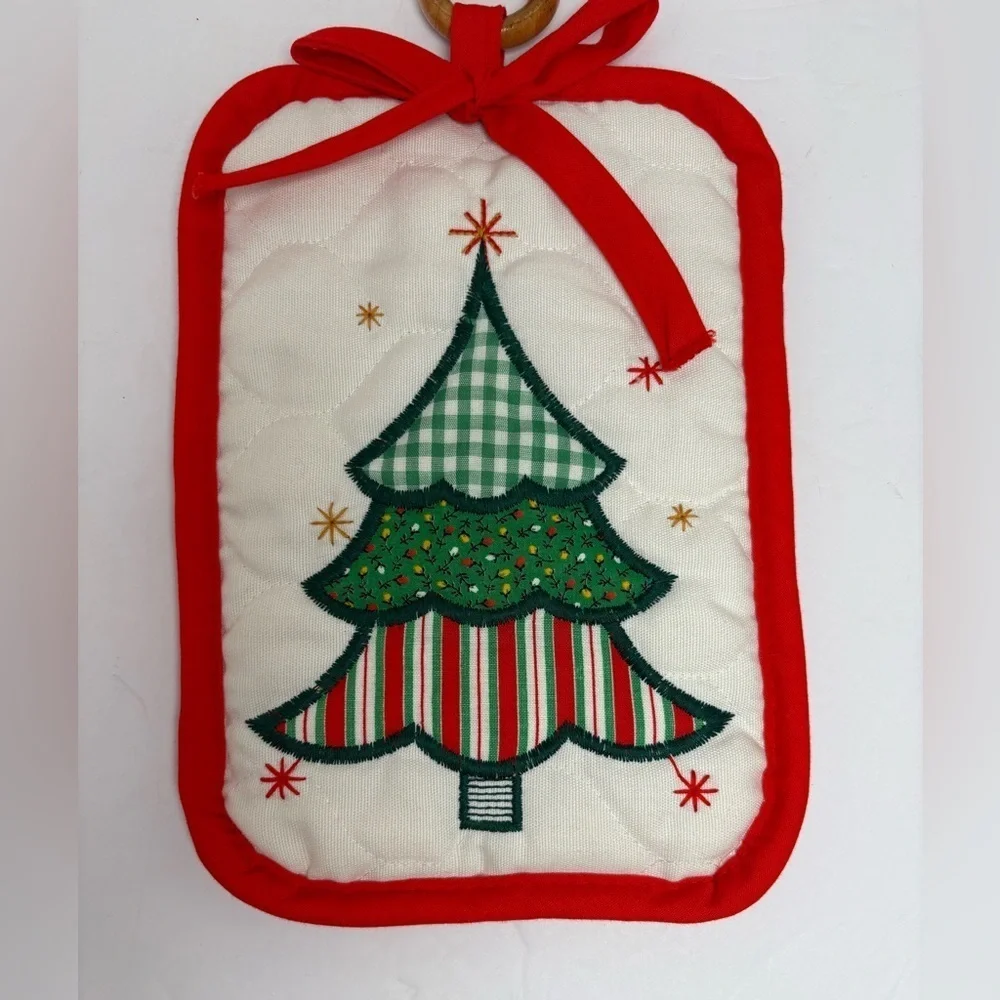 Festive Vintage Christmas Tree Pot Holder - Red and Green